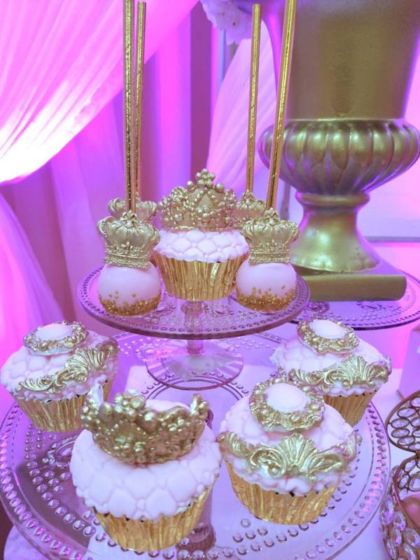 pink and gold princess party sweets