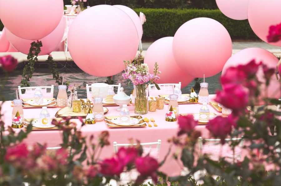 Glamorous Unicorn Birthday Party pink balloons