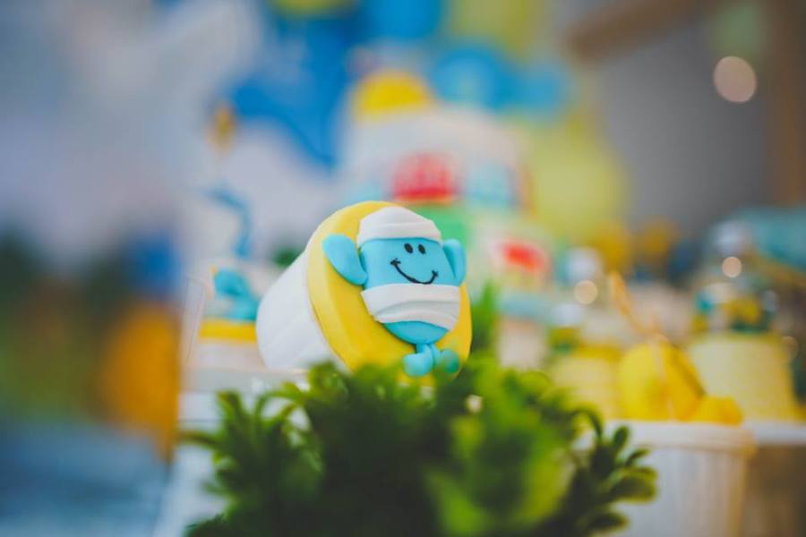 Mr-Happy-Birthday-Party-Colorful-Cupcakes