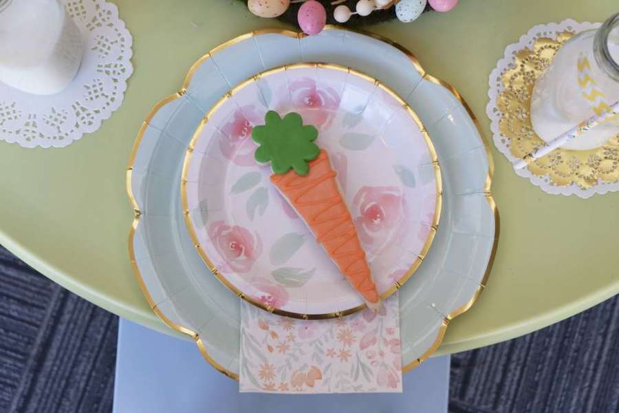 Springtime-Bunny-Brunch-Carrot-Cookie