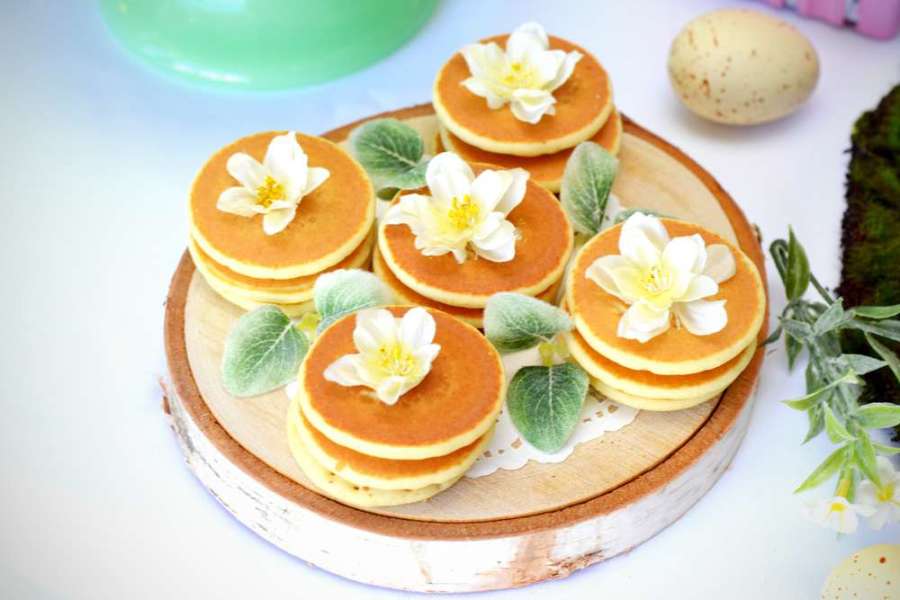Springtime-Bunny-Brunch-Mini-Pancakes