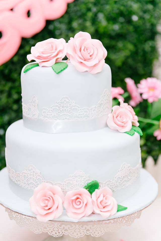 floral garden cake