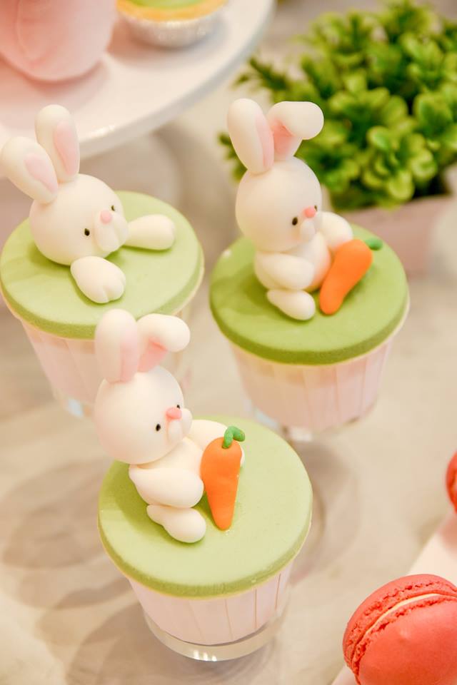 rabbit cupcakes