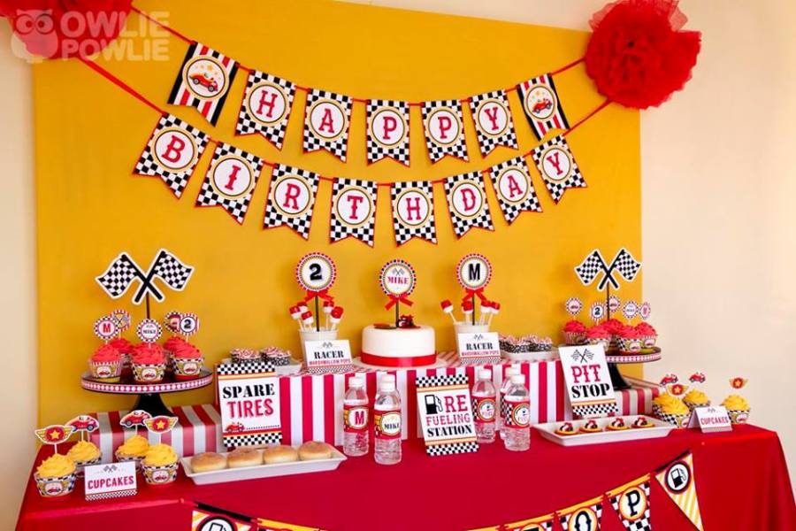 racing car birthday dessert main table