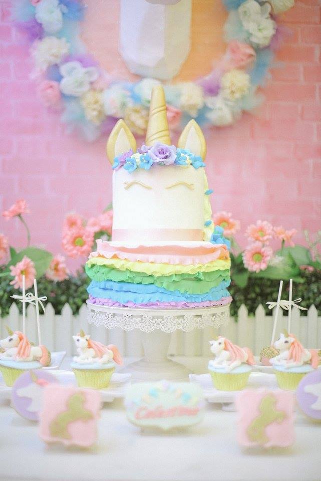 Whimsical Unicorn Party cake