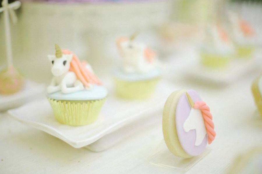 Whimsical Unicorn Party cupcakes and cookies
