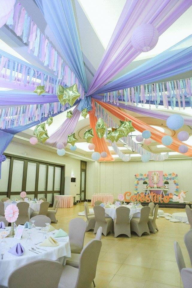 Whimsical Unicorn Party room