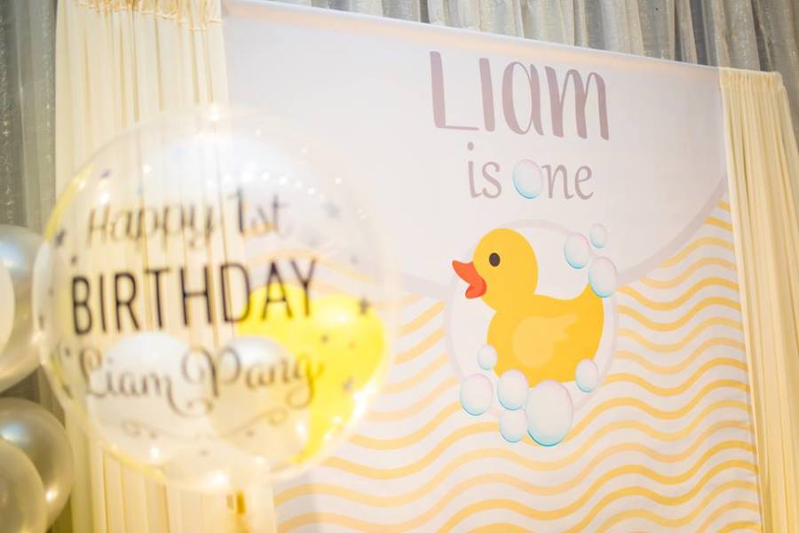 Rubber-Ducky-Birthday-Celebration-Balloon