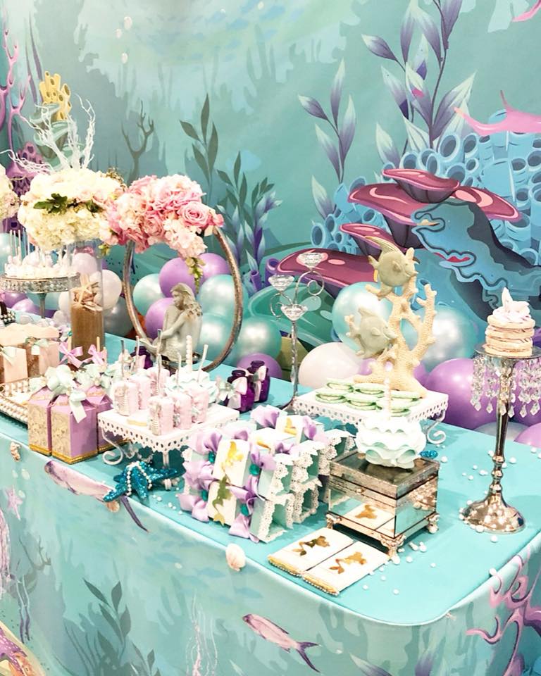 mermaid party background and desserts