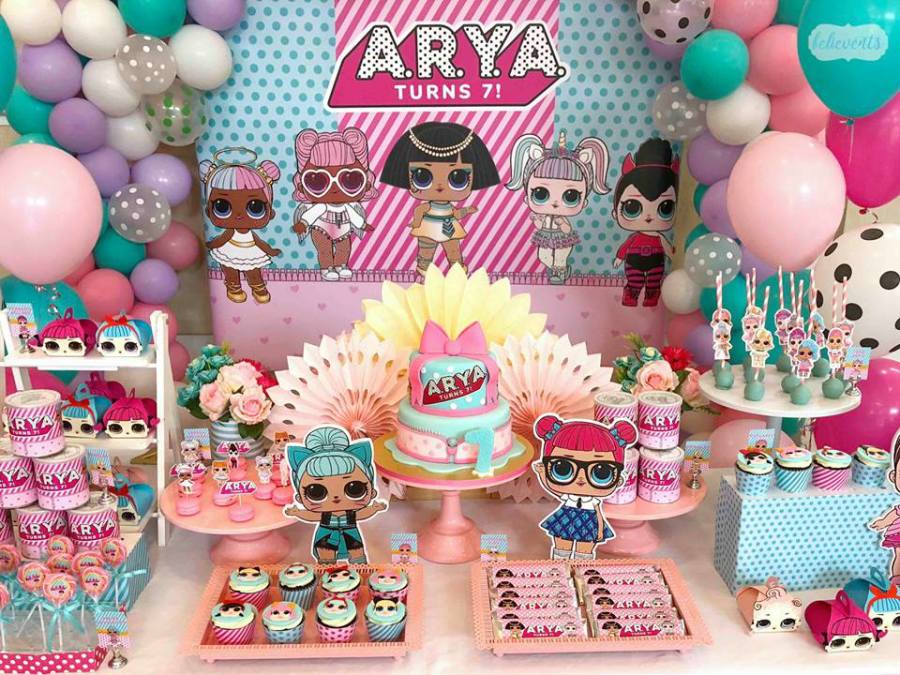 dolls party cake and tablescape