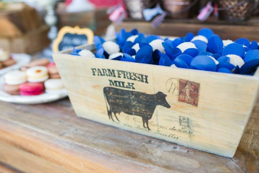 fresh farm milk crate