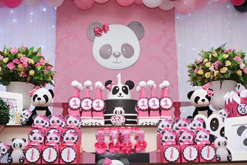 pink panda party tablescape