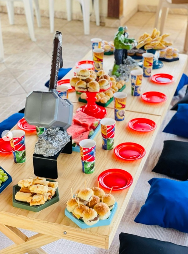 superhero party food table