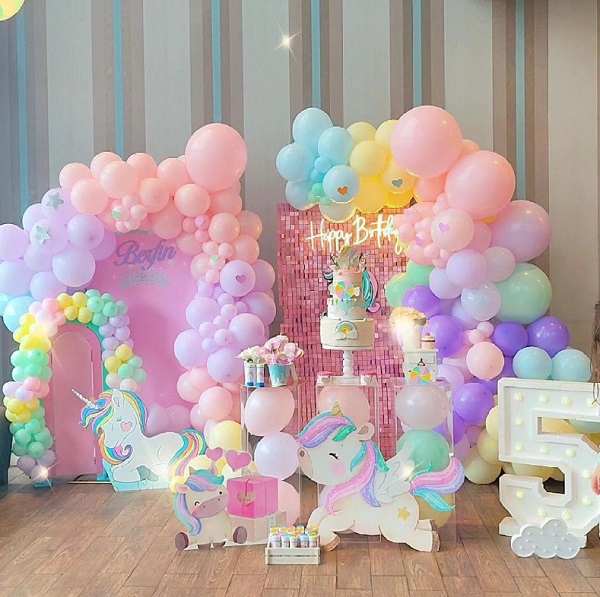 enchanting unicorn decorations