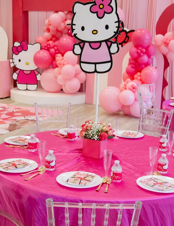 hello kitty first birthday decorations