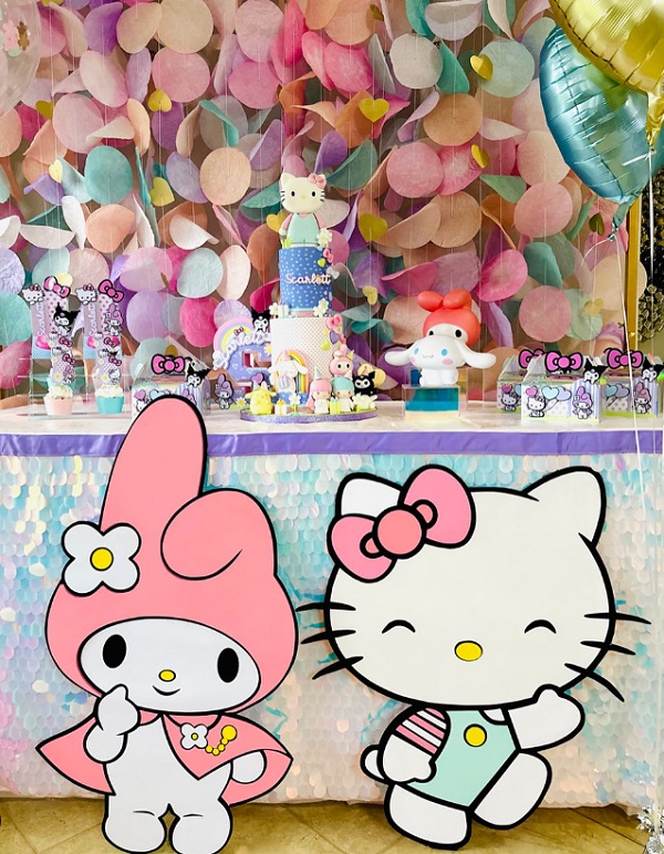 my melody and hello kitty props