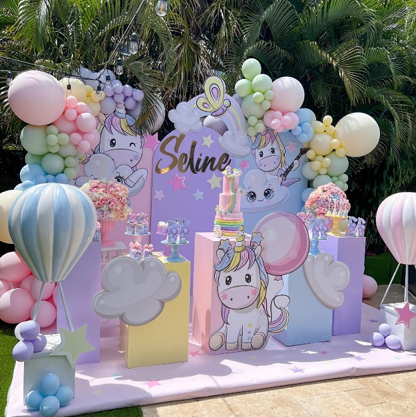 pastel unicorn birthday decorations and desserts