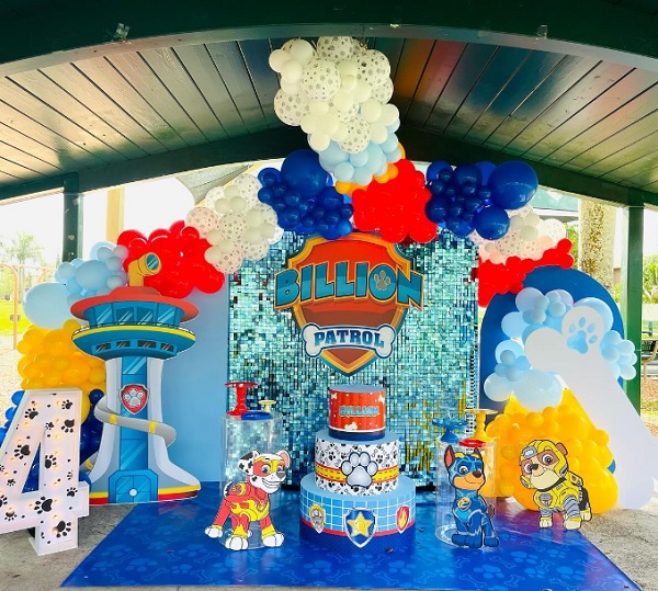 Paw patrol Mighty Birthday props and balloons