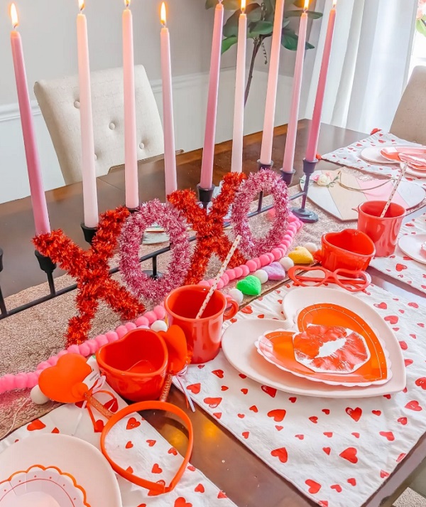 valentines tablescape