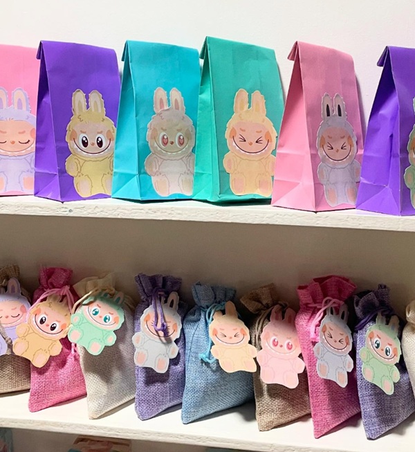 labubu cutom favor bags
