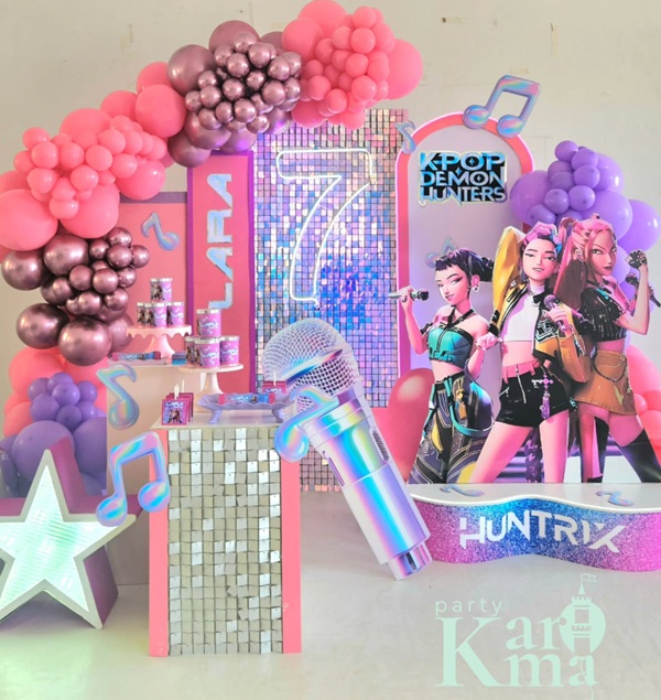 K-Pop demon hunters party props cutouts