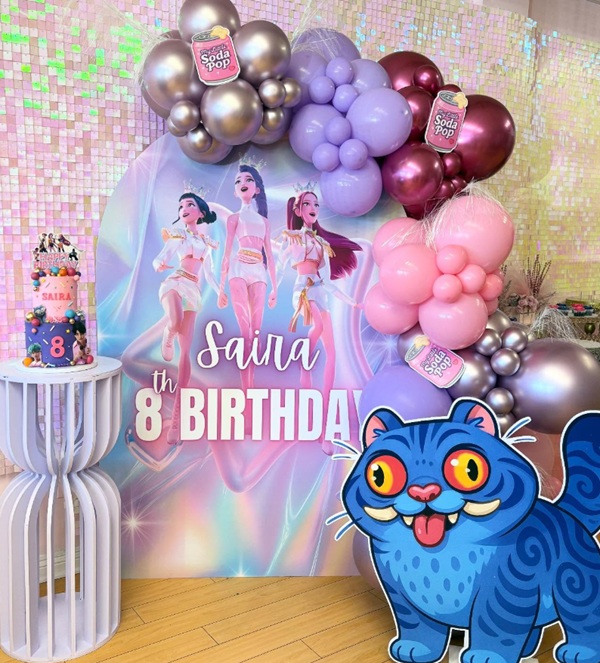 kpop demon hunters soda pop backdrop props