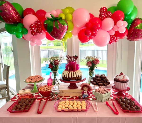 strawberry shortcake birthday food table