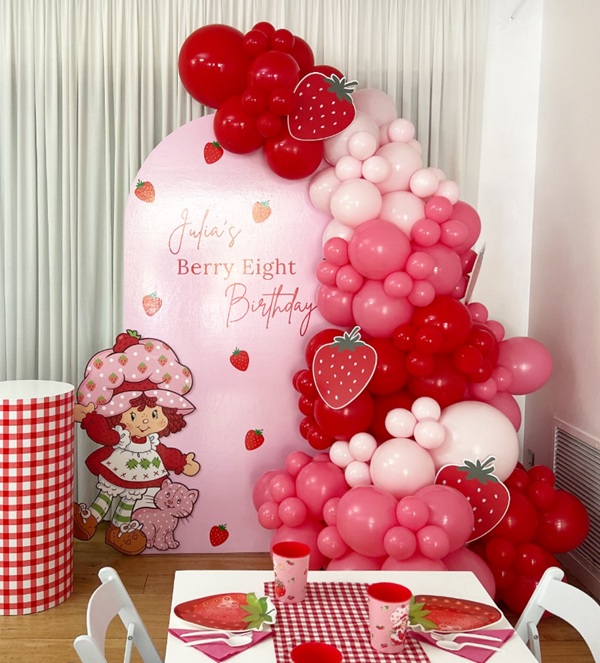 strawberry shortcake happy birthday