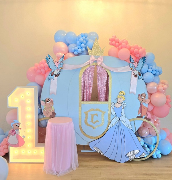 Cinderella Coach 1st birthday