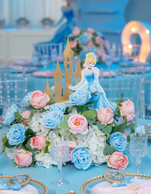 Cinderella themed birthday centerpiece