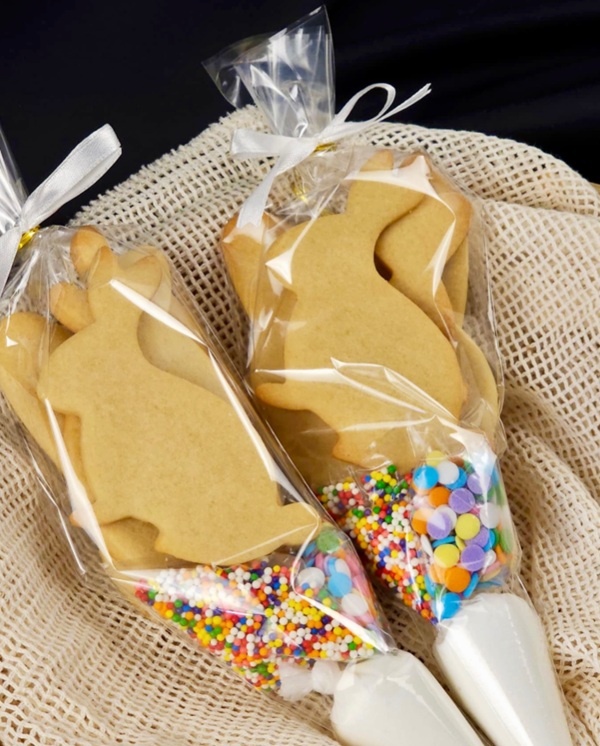 Easter Cookie Decorating Set