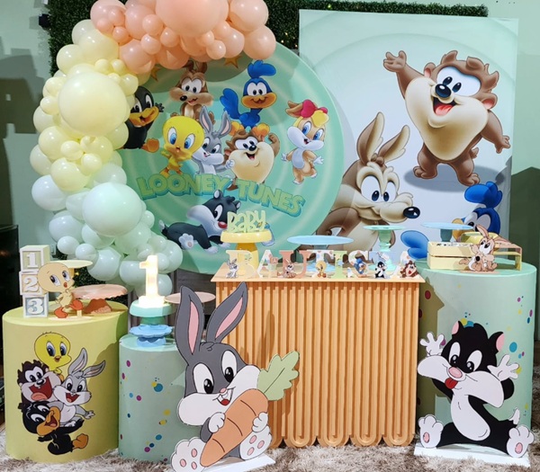 adorable looney tunes characters