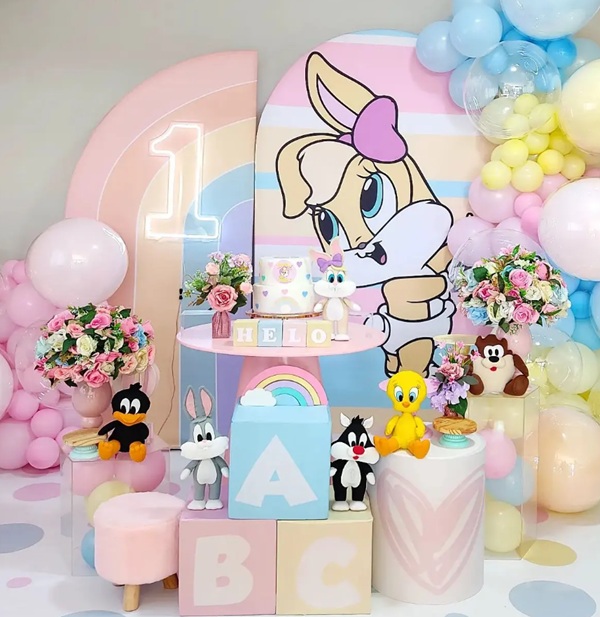 looney tunes party for girls birthday