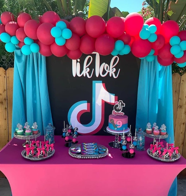 tiktok birthday party dessert table