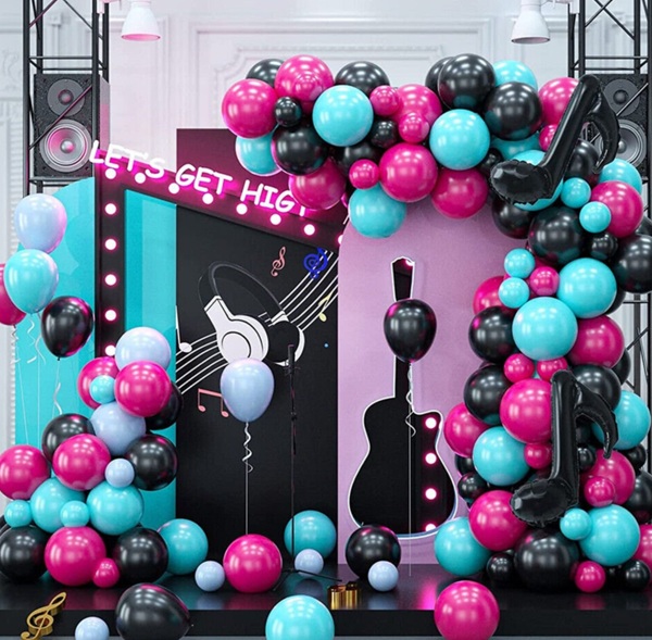 tiktok party balloons