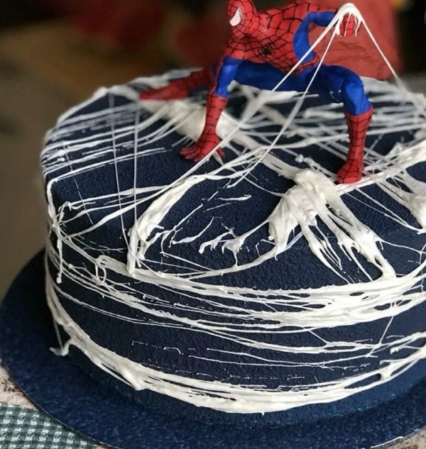 spiderman web cake