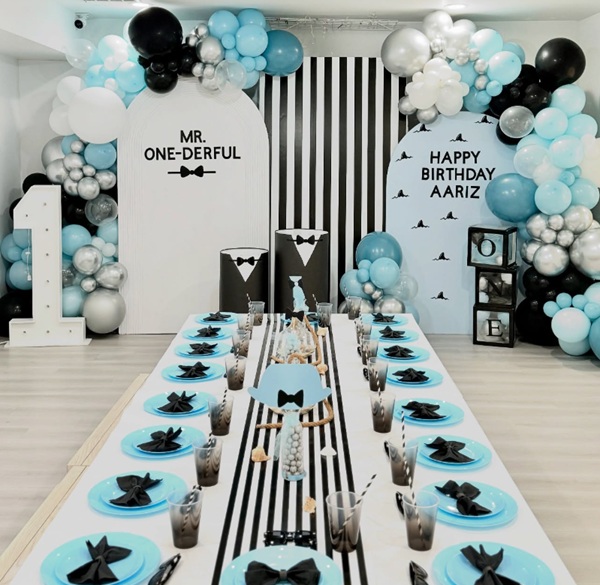 stylish boss baby birthday setup