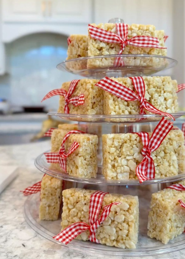 Rice Krispies Hay Bales