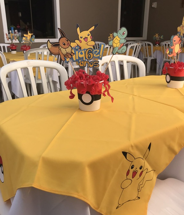 pokemon centerpiece